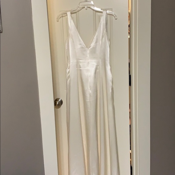 Satin feel dress - Picture 8 of 8